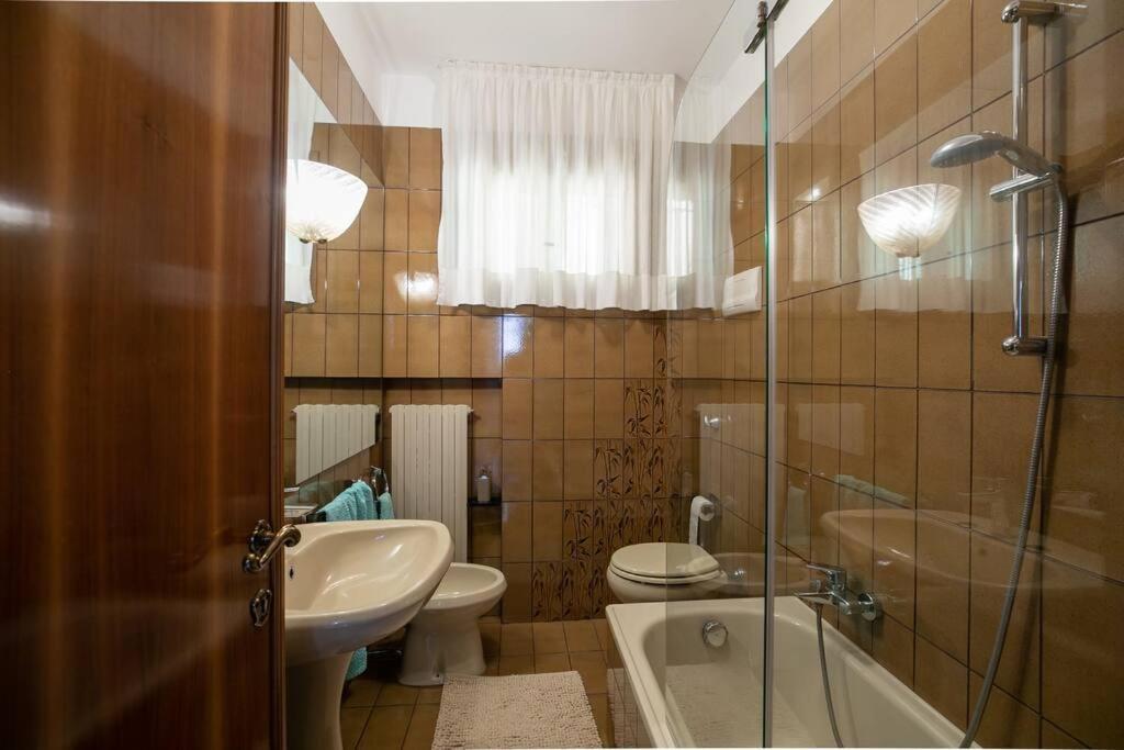 Classy Spacious Close To St.mark Square Apartamento Venecia