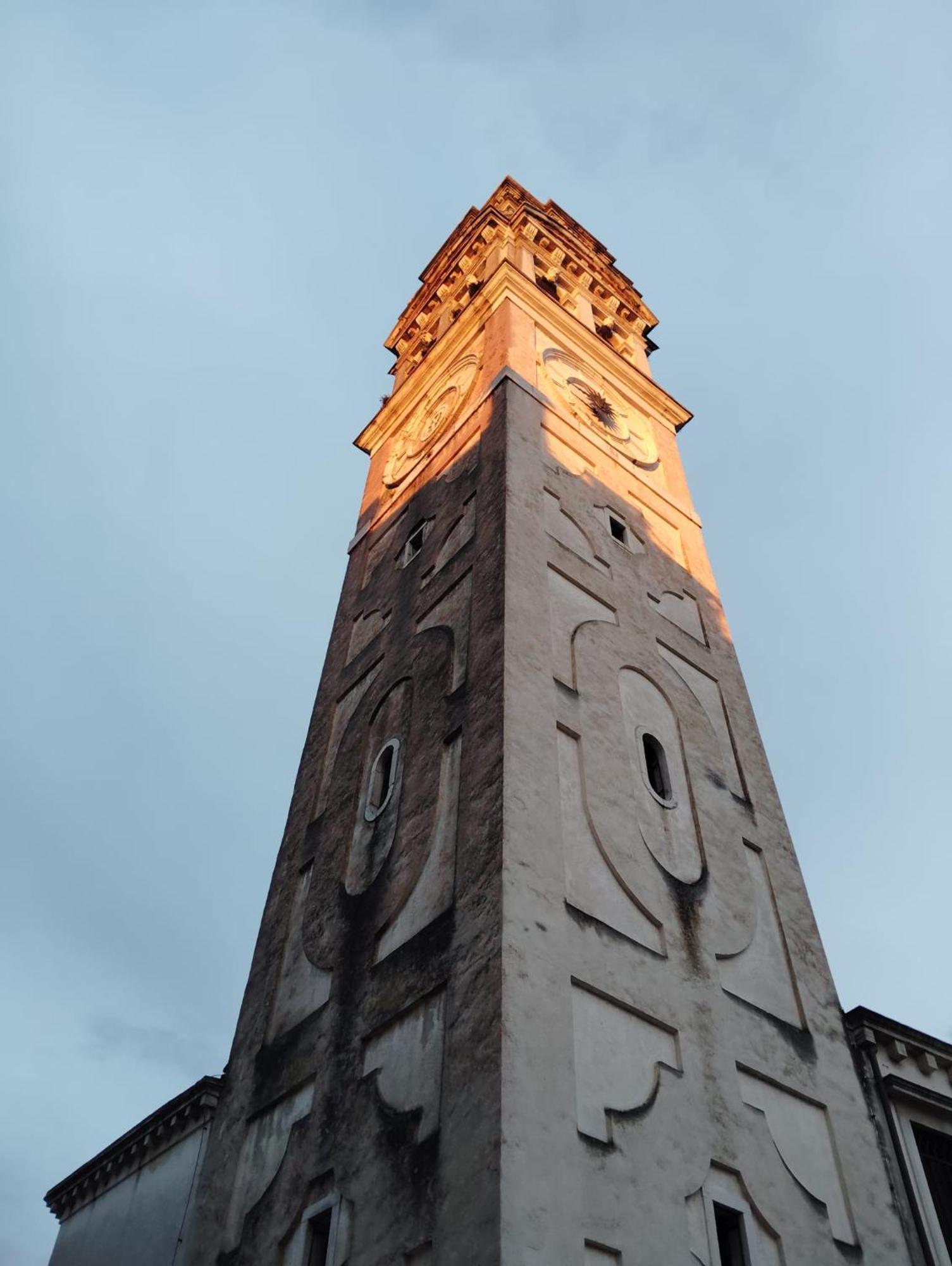 Classy Spacious Close To St.mark Square * Venecia